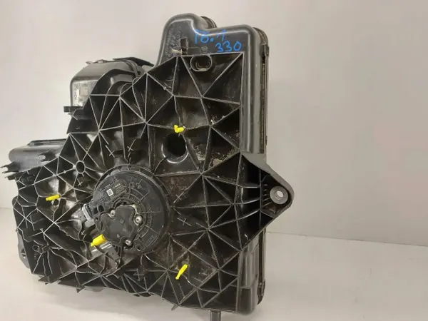 Begagnad AdBlue-tank OEM 7LA131877E för VW T6.1/T7 image 4
