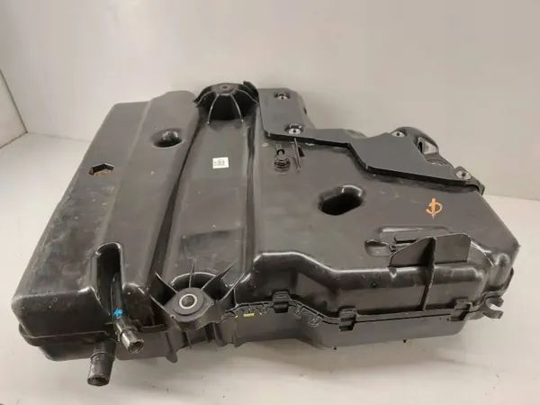 Begagnad AdBlue-tank OEM 7LA131877E för VW T6.1/T7 image 9