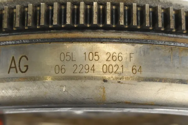 Conjunto de embreagem volante bimassa Skoda Octavia IV Caddy V image 9