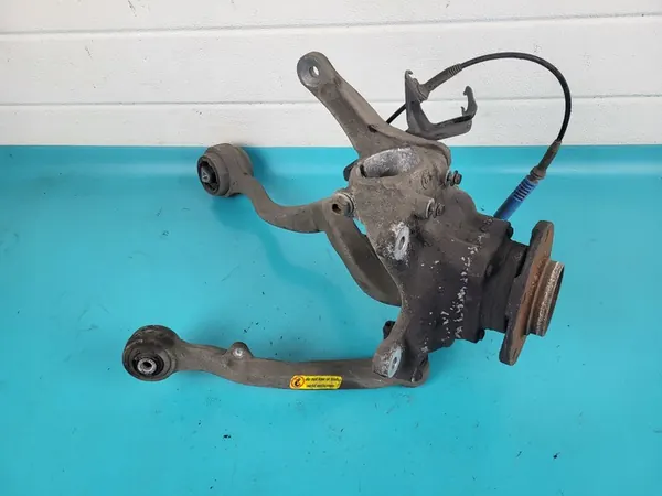 BMW E61 E60 530i 3.0 Giunto anteriore destro OEM image 4