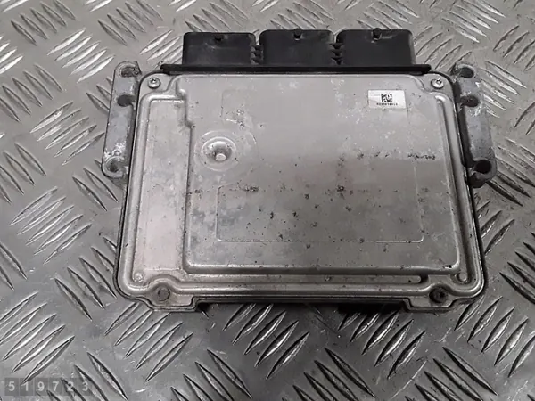 ECU Ford Fiesta OEM da6a12a650mc - Usado image 3