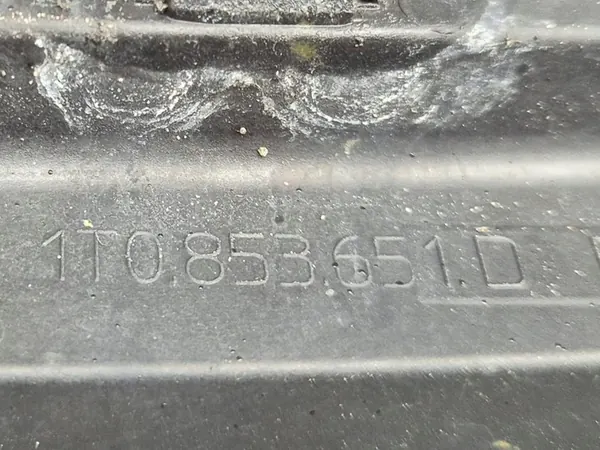 VW TOURAN 1T Grill Front Bumper 1T0853651D image 8