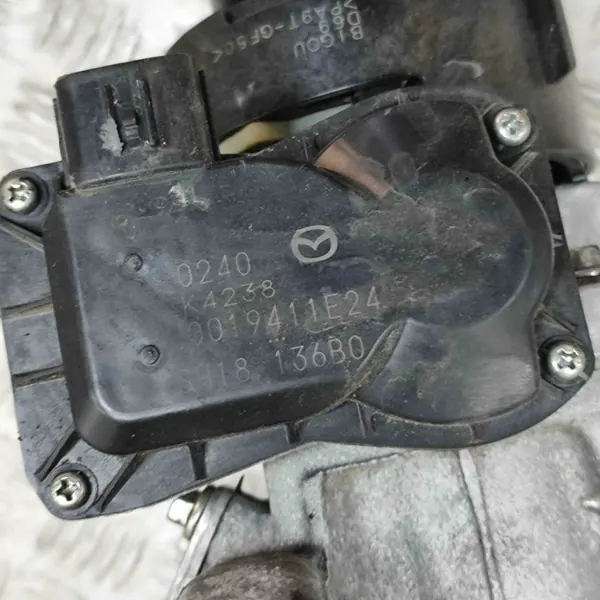 Imusarja Mazda CX-5 OEM SH18136B0 Käytetty image 7