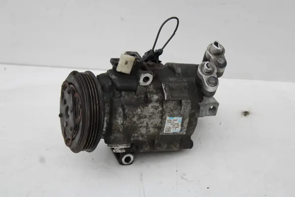 Compresseur de climatisation Opel Suzuki image 1