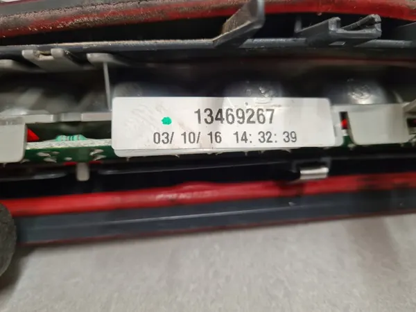 Kolmas Jarruvalo Opel Meriva II B Alkuperäinen image 5