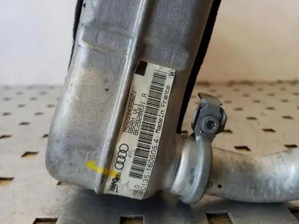 Lämmitysydin OEM 8E2820031 Audi A4 1.9L Dieselille image 3