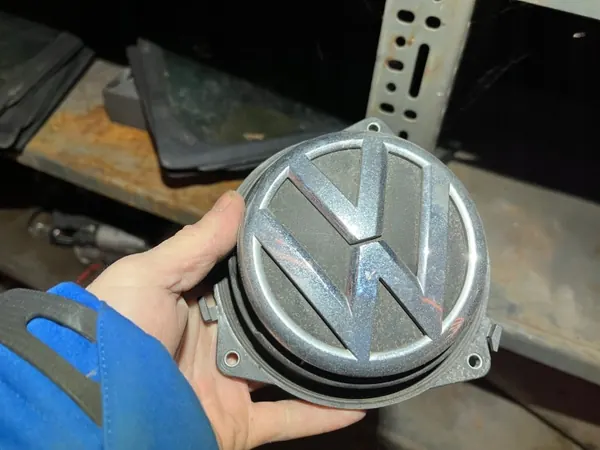 OEM 6R6827469A Kofferbakhendel voor VW Polo 10-14 image 2