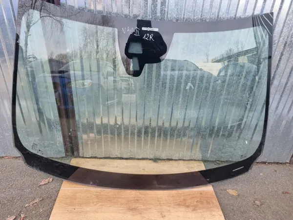 V40 II Frontscheibe mit Kamera Sensor OEM image 4