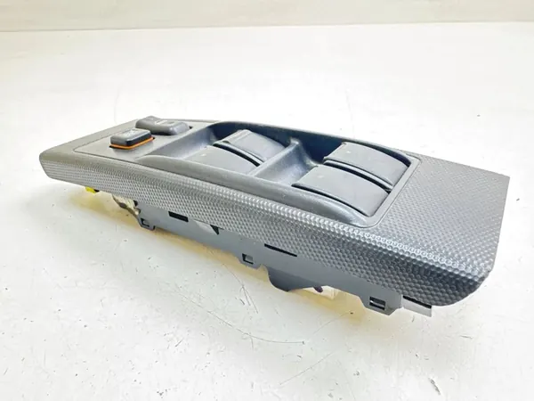 Raamknop Toyota Corolla Verso E121 2005 848200F01000 image 2