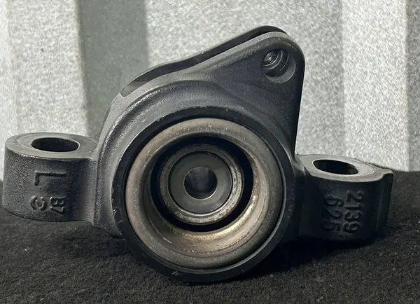 Suporte de suspensão da cabine DAF esquerdo image 2