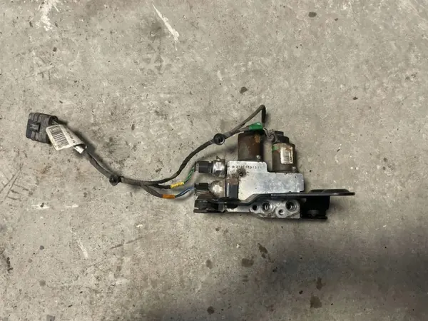 Module Suspension Pneumatique OEM A1663201358 Mercedes image 2
