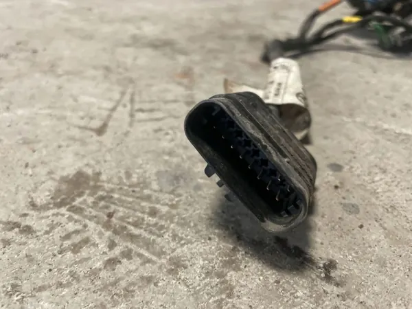 Module Suspension Pneumatique OEM A1663201358 Mercedes image 4