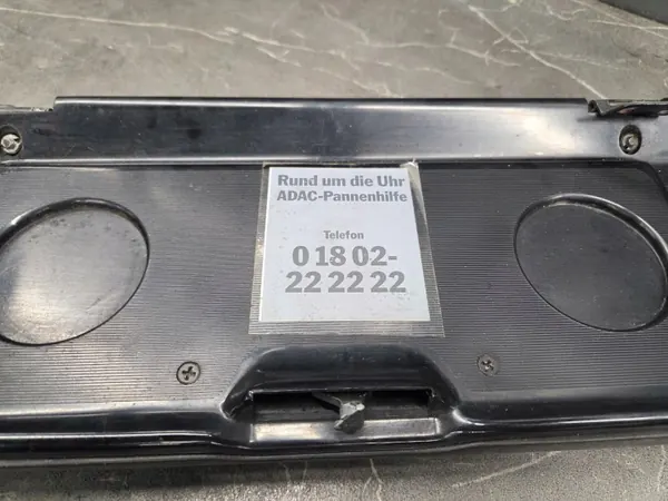 Handschuhfachdeckel Mercedes W123 OEM - Schwarz image 9