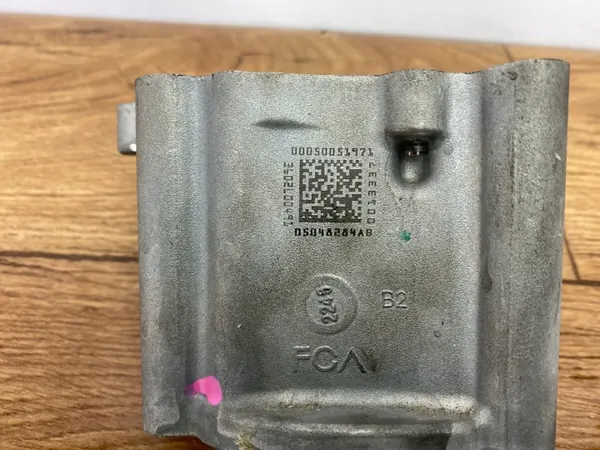 Goujon de culasse OEM 05048284AB Jeep Wrangler 2.0T image 6