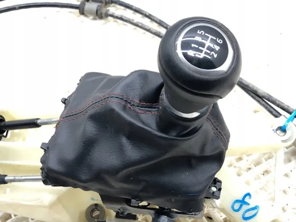 Levier de vitesse Mazda 3 OEM BJS7-46-100 Occasion image 3