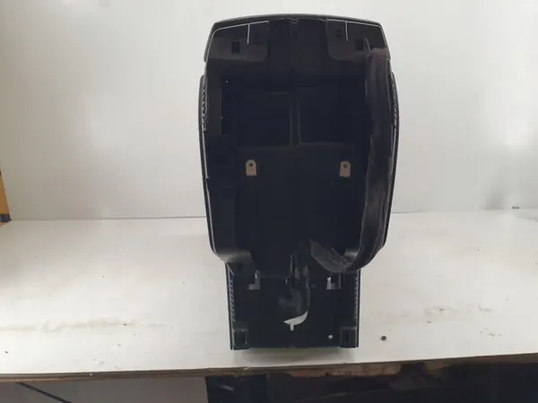 Peugeot 3008 armleuning opbergdoos OEM schowek 3008 4car image 5