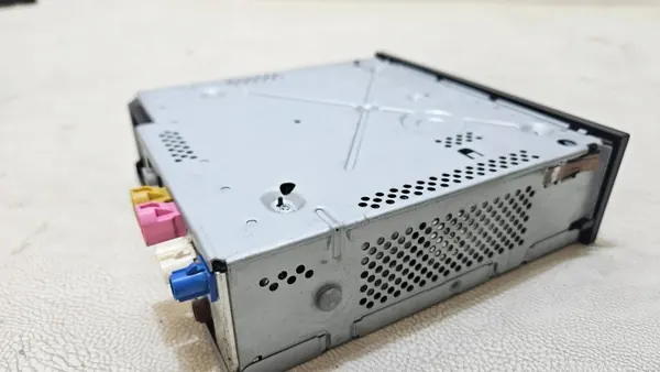 GPS-navigointilaite OEM 3Q0035844B VW Tiguanille image 6