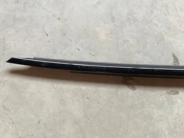 OEM 8W8853283C Vänster Fram-Skrapremsa Audi A5 image 3