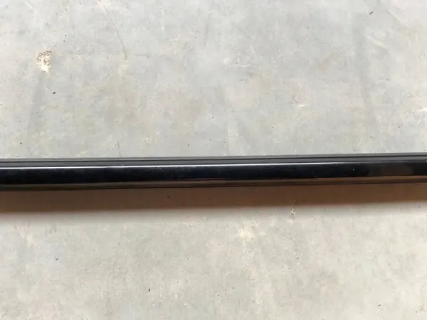OEM 8W8853283C Vänster Fram-Skrapremsa Audi A5 image 4