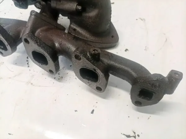 Colector de escape OEM 24442866 Opel Zafira 2.0L image 3