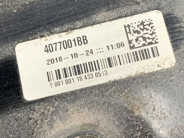 OEM 4M0131878CF SCR-säiliö Audi Q8 3.0 SUV:lle image 5