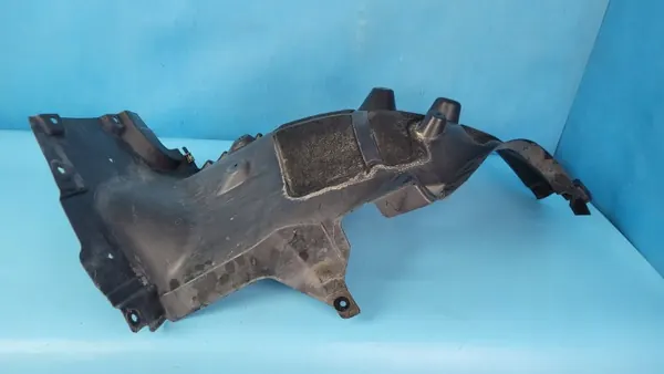 BMW X6 G06 21r Vasen etulokasuoja OEM 7427507 image 9