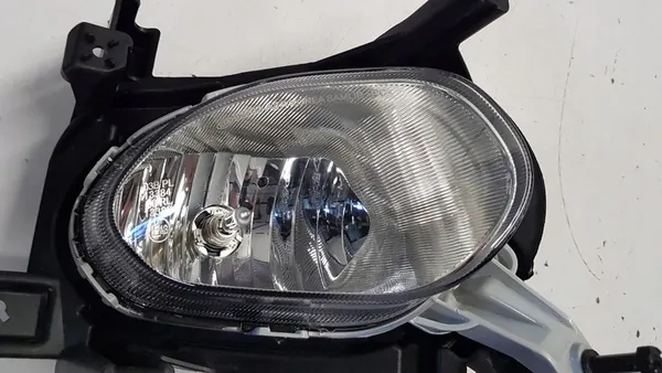 Farol Dianteiro Direito Kia Ceed II image 4