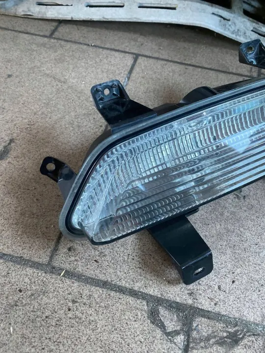 Feu de recul Ford Mustang OEM gr3b-15500a image 3