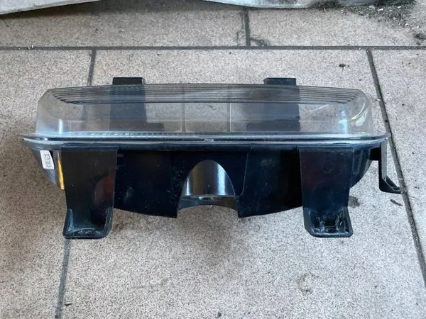 Feu de recul Ford Mustang OEM gr3b-15500a image 4