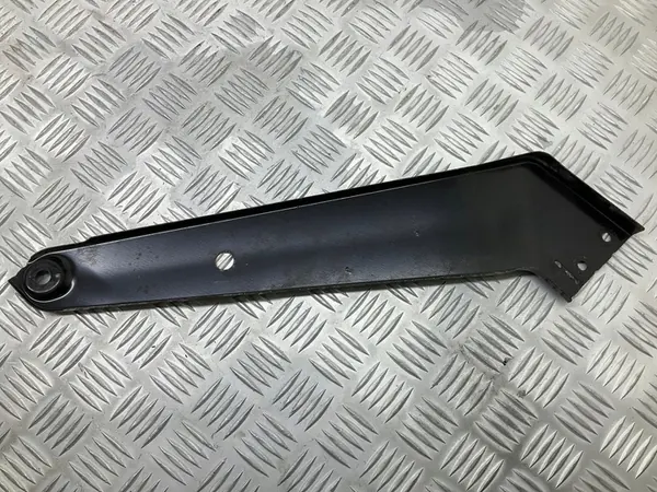 Framförstärkning Höger VW Passat B8 image 6