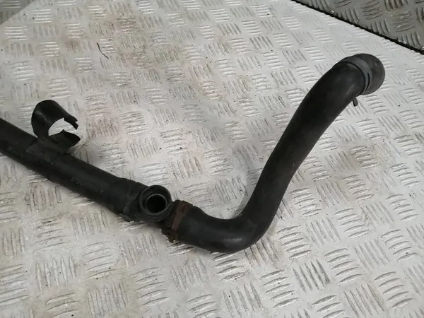 VW T4 Jäähdytyslinja 7D0121049AR image 3