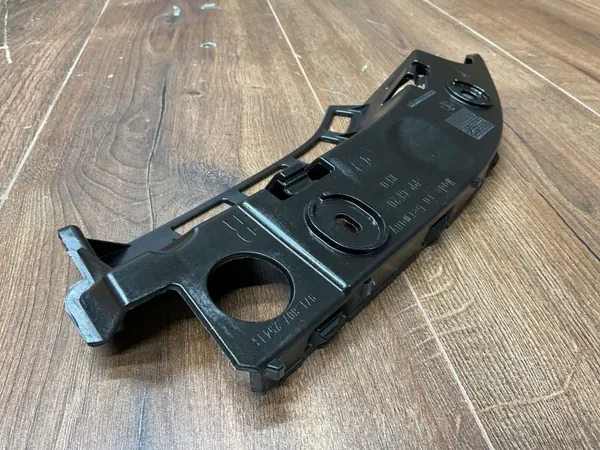 Glissière Pare-chocs Droit Arrière Porsche Panamera OEM 971807254B image 3