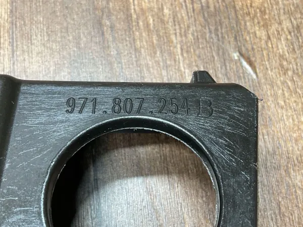 Glissière Pare-chocs Droit Arrière Porsche Panamera OEM 971807254B image 9