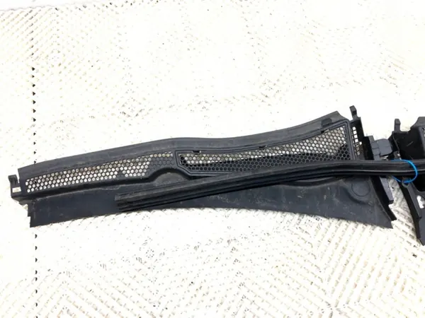 OEM 9673302777 Etulasipeite Peugeot 2008:lle image 3
