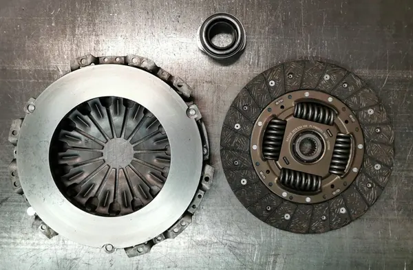 Conjunto de embreagem Sachs 3000 951 556 image 2