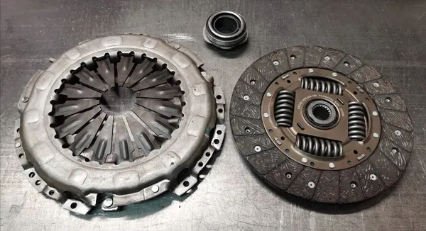 Conjunto de embreagem Sachs 3000 951 556 image 3