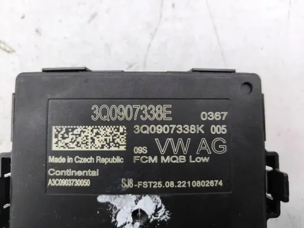 Module de contrôle des feux Audi Q2 2022 OEM 3Q0907338K image 3