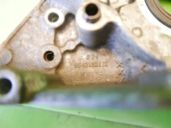 Pompe à huile OEM 9642180510 pour moteur 2.0 16V image 9