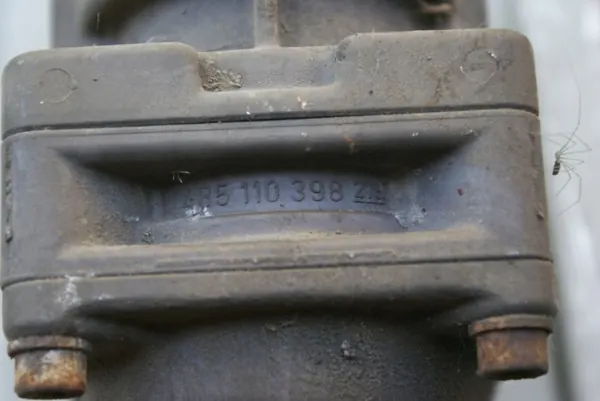 Brake Pedal Valve BOSCH 0481064205 image 4