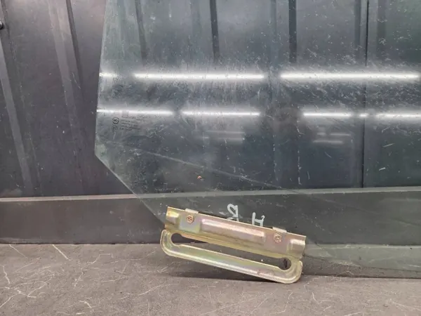 Ventana trasera izquierda usada OEM Szyba lewy tyl Kia RIO image 5