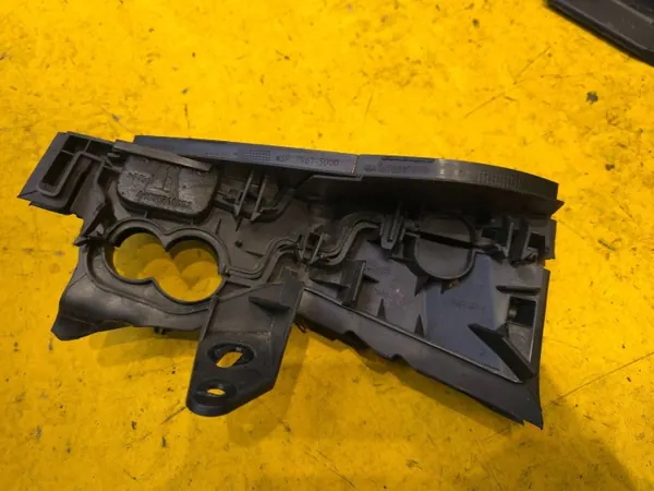 Mercedes-Benz GLE W167 Cubierta Tabique OEM A1678310101 image 3