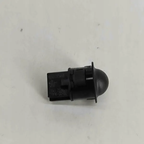 Sonnensensor Maserati Ghibli OEM 68230114 - Gebraucht image 4