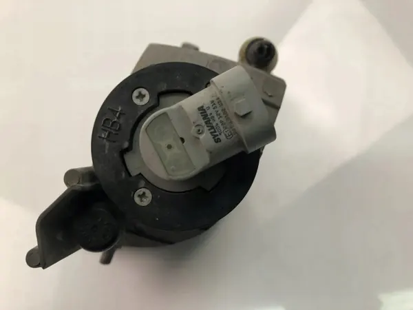 Luz Trasera Halógena Toyota RAV 4 II OEM 8122142020 image 3