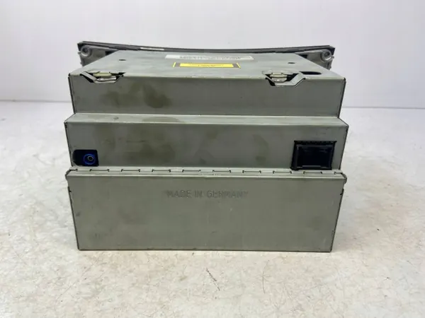 Mercedes-Benz Navigationsradio OEM A2118702989 image 10