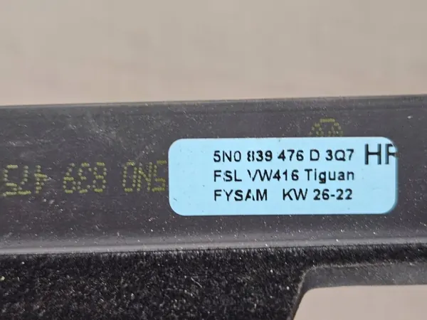 Junta ventana puerta trasera OEM 5N0839476D VW Tiguan image 8