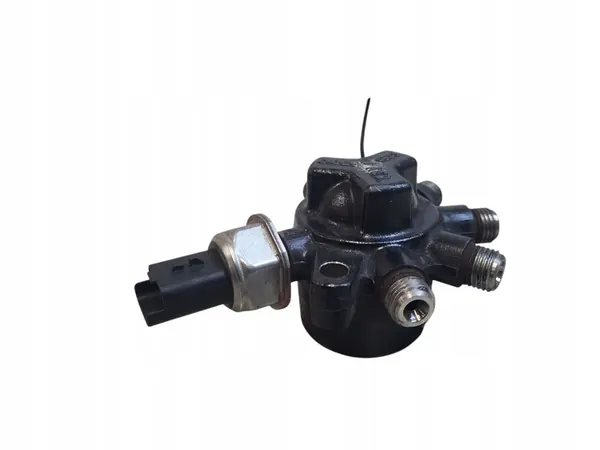 Distribuidor de combustible Ford Focus C-Max MK1 1.8 TDCI OEM image 3