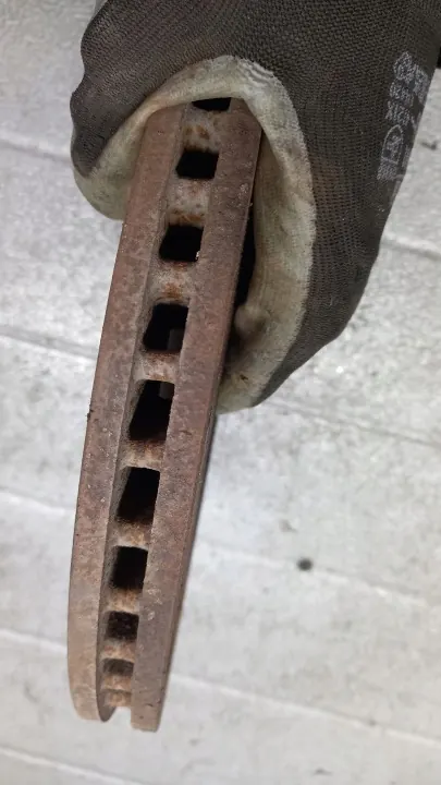 Bremsentrommel links vorne CITROEN OEM für C4 image 3