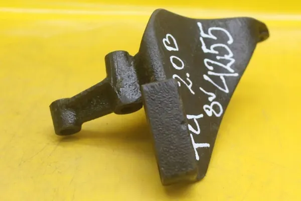 Suporte bomba direção OEM 044145546D VW T4 image 5