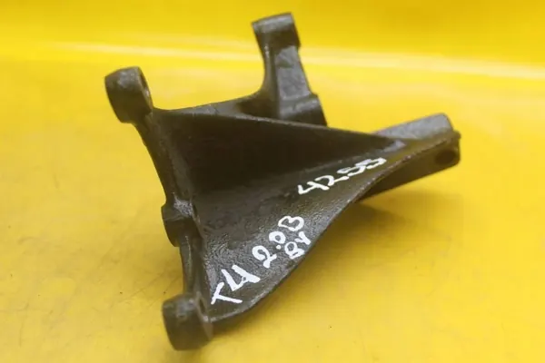 Suporte bomba direção OEM 044145546D VW T4 image 8