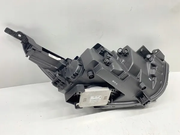 Faros delanteros izquierdo Full LED Kia Stonic 2020- image 7